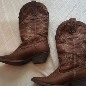 Rampage cowboy boots